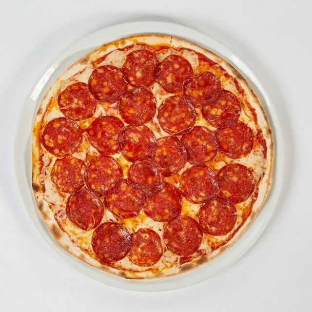 Что такое пепперони в пицце: как приготовить блюдо