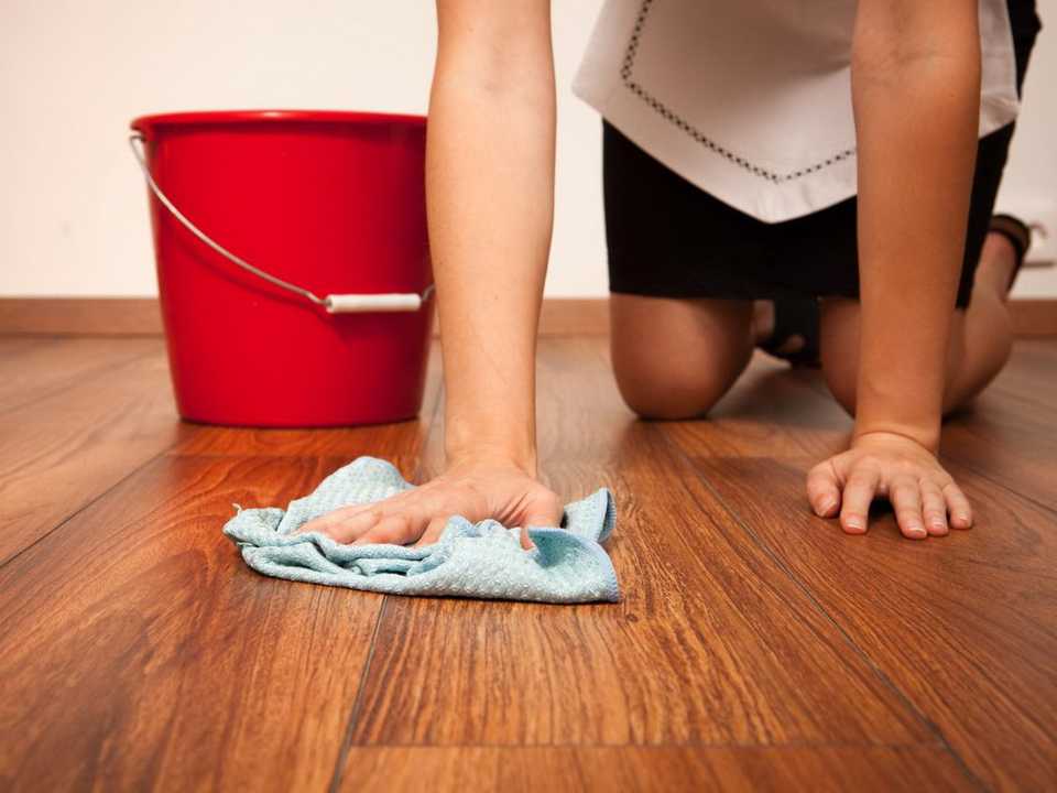 Как правильно мыть полы, средства для уборки пола