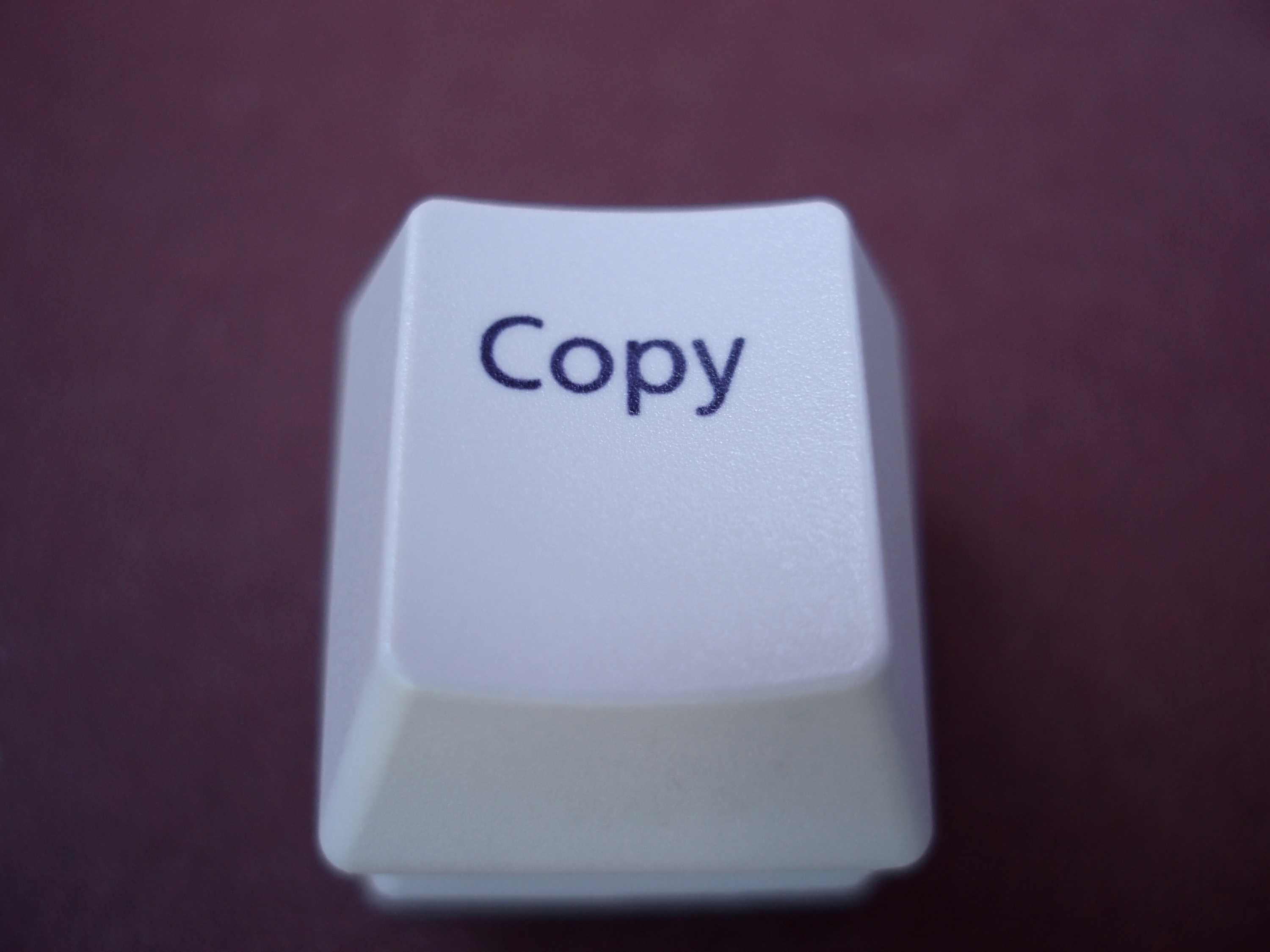 Для копирования большого количества файлов в названиях... copy file1.txt e:...