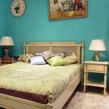 Французская кровать: фото, отличия стиля, материалы